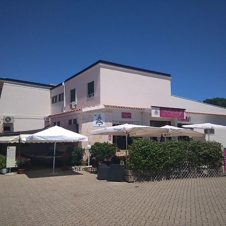 Hotel Autostello Castellana Grotte Extérieur photo